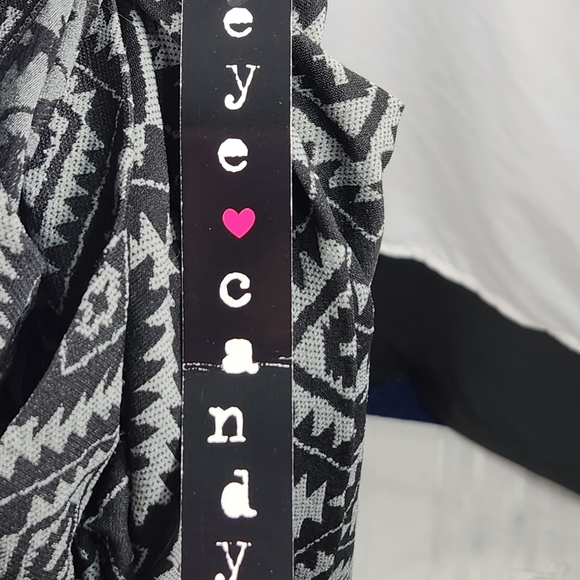 Eye Candy NWT Black & Grey Geometric Print Pull On Leggings Plus Size 2x / 3X - Picture 9 of 9